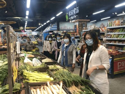 食品安全常抓不懈，丰泽四幼联合供应商共查食材采购环节